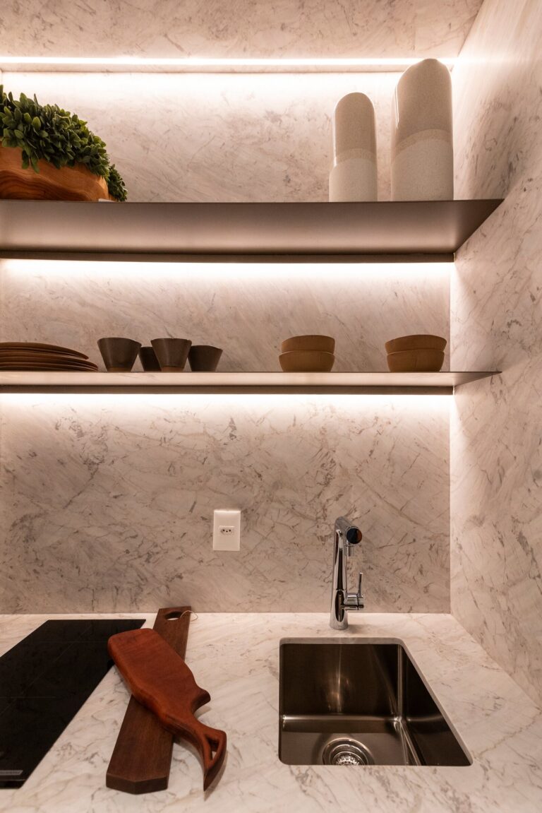 Apartamento decorado Lange 26m² - Lago Engenharia